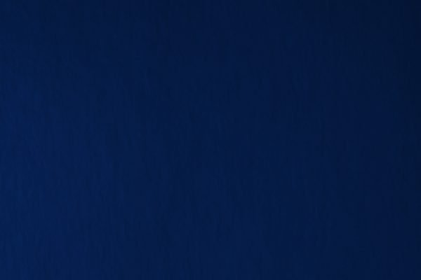 Глубокий синий цвет