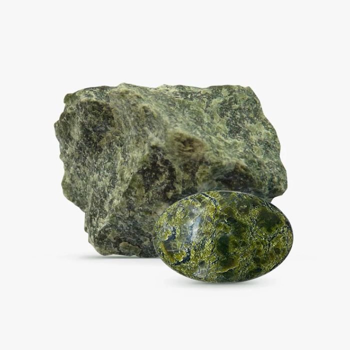 Уральский камень змеевик