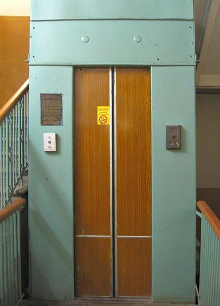 Лифт КМЗ 1980 двери