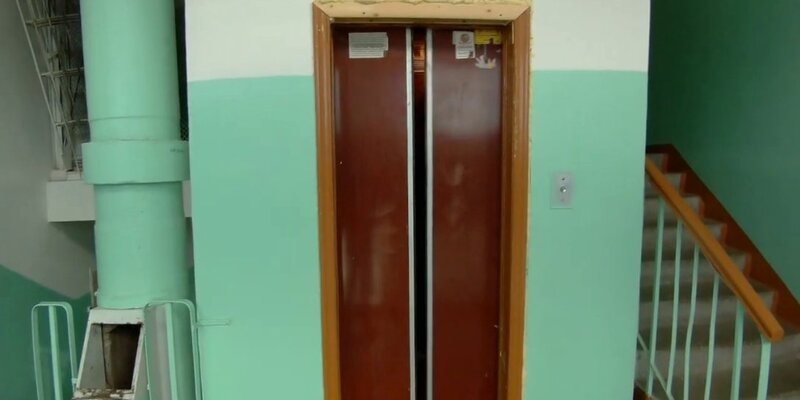 Лифт КМЗ 1990