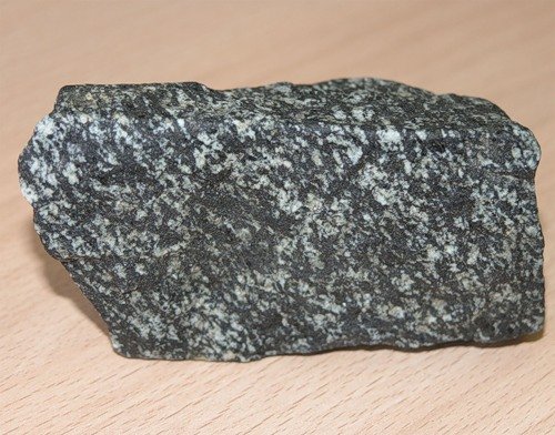 Минерал габбро- Диорит