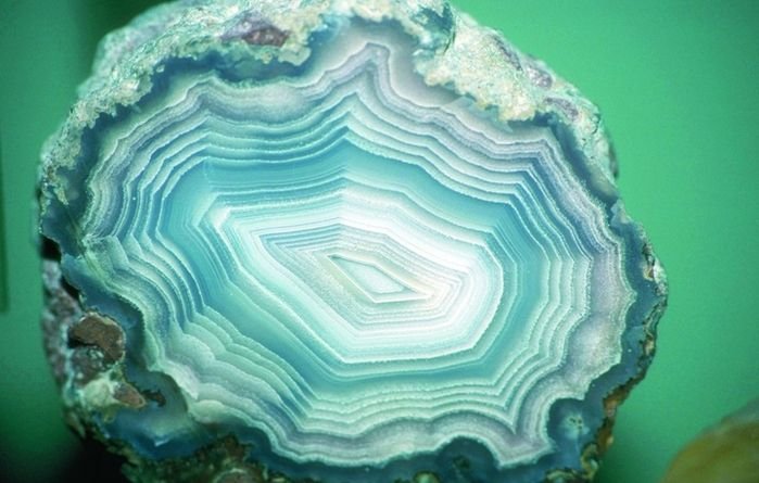 Оникс бирюза опал халцедон