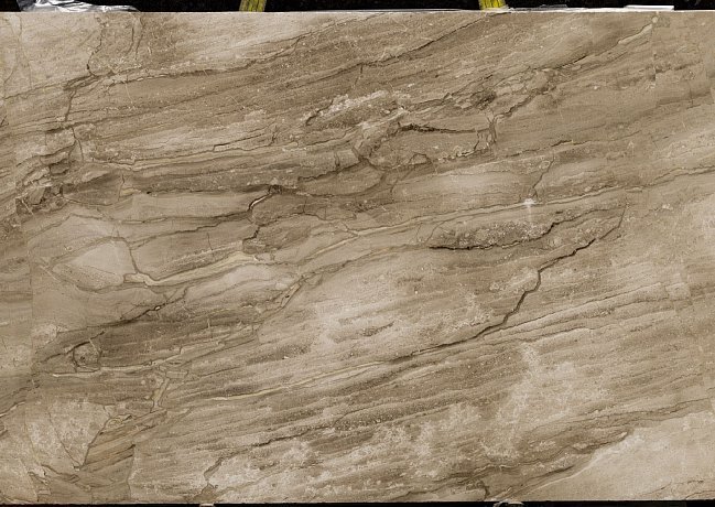 Дайна реале мрамор