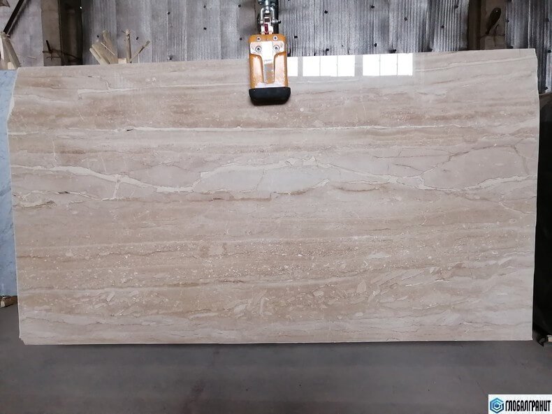 Дайна реале мрамор