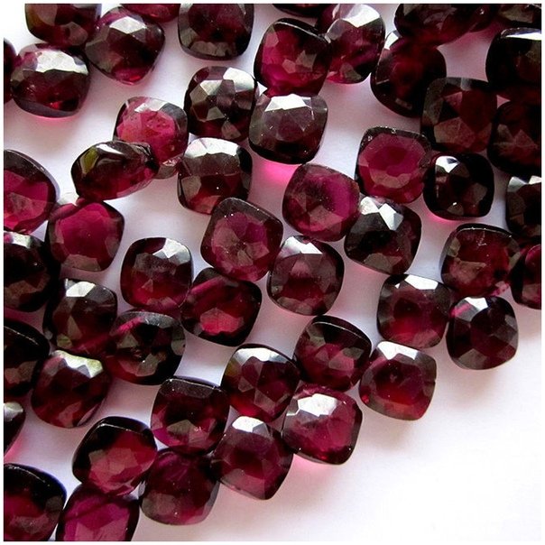 Альмандин и Рубин