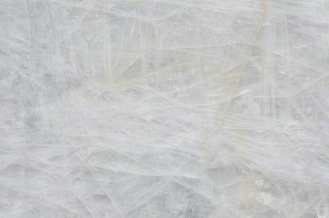 Белый кварцит слэбы