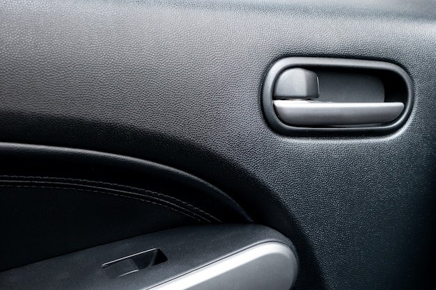 Ручка машины изнутри