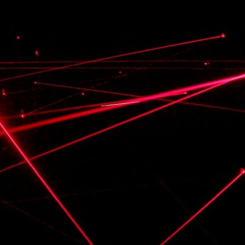 Лазерный Луч на черном фоне