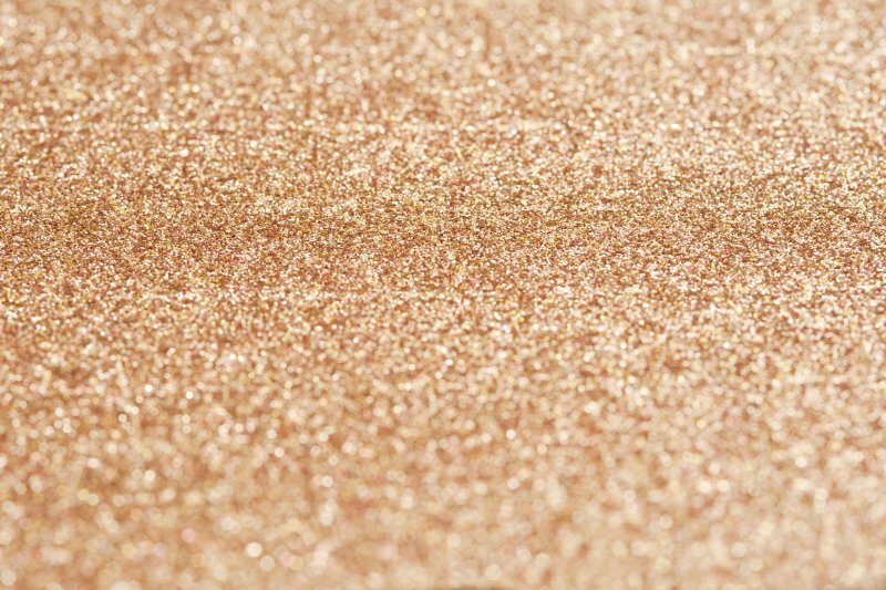 Золотистые блестки