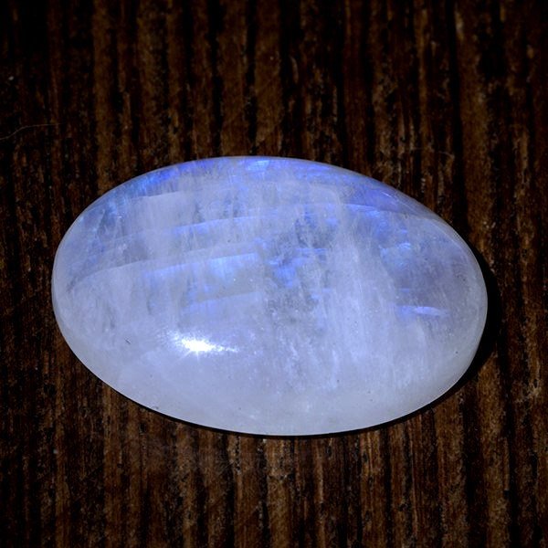 Лунный камень Адуляр