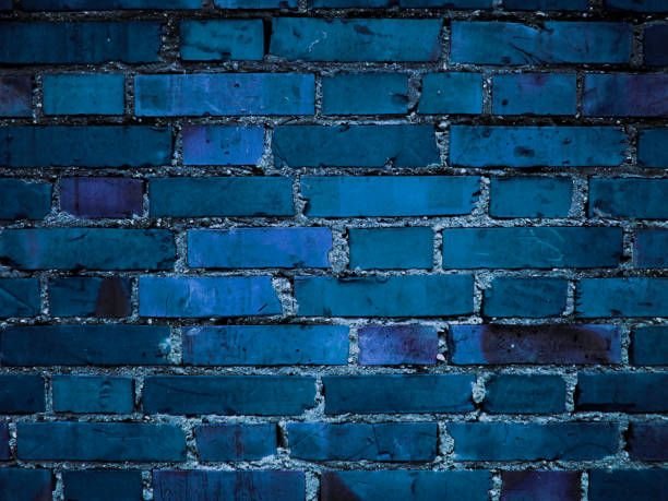 Кирпичная стена