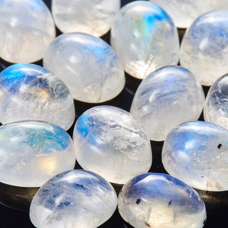 Лунный камень Адуляр Кристалл