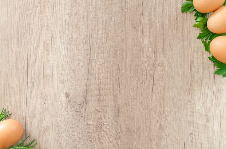 Деревянная поверхность стола