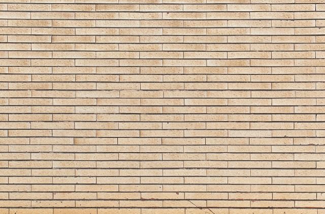 Бежевый кирпич