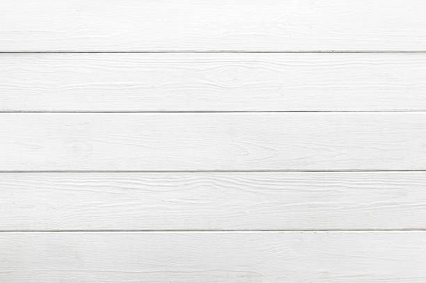 Крашенное белое дерево