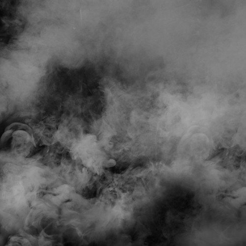 Дым на черном фоне