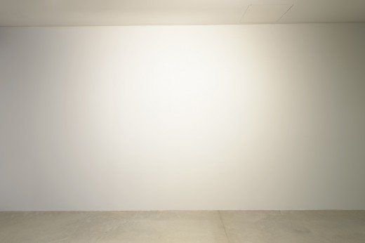 Пустая стена