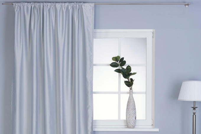 Белые шторы