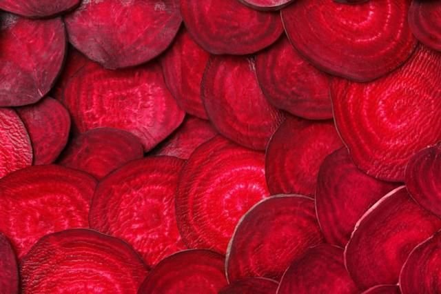 Свекольный фон