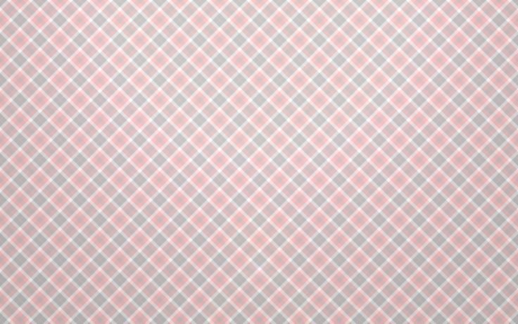Розовая ткань в клеточку
