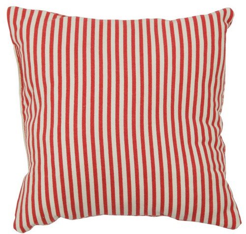 Декоративные подушки в полоску