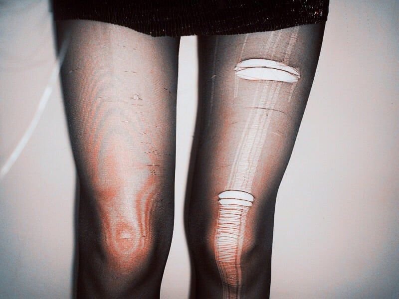 Рваные колготки