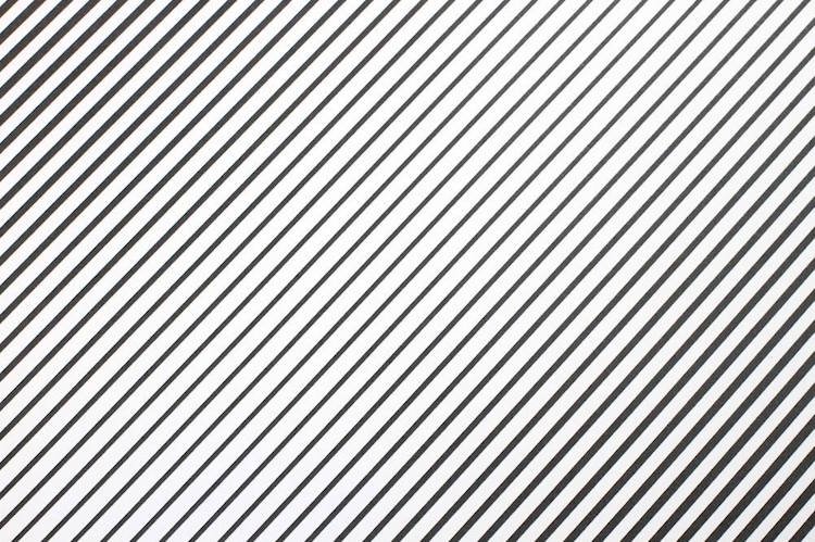 Наклонные линии