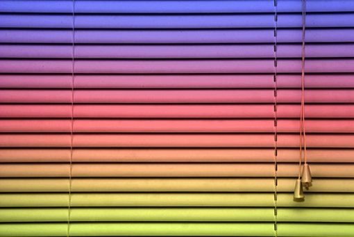 Цветные горизонтальные жалюзи