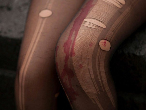 Рваные колготки