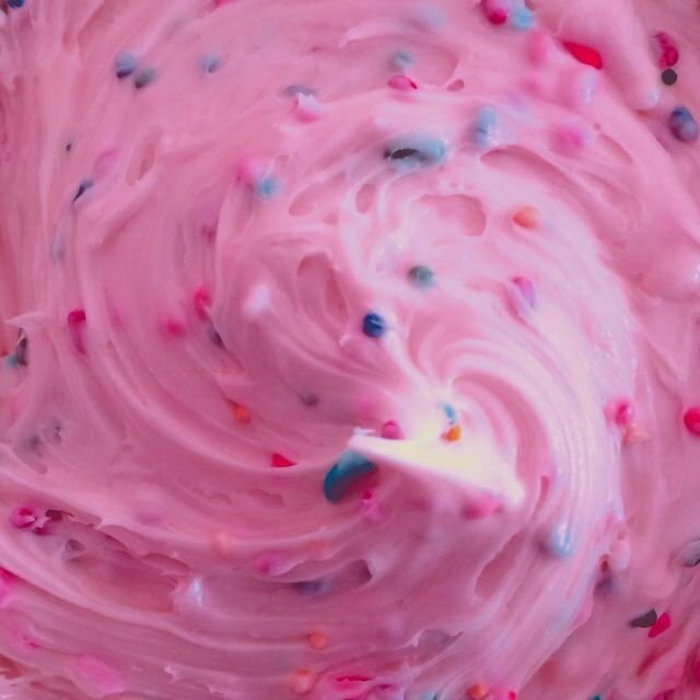 Розовая глазурь