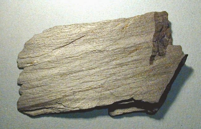 Кварц серицит хлоритовые сланцы