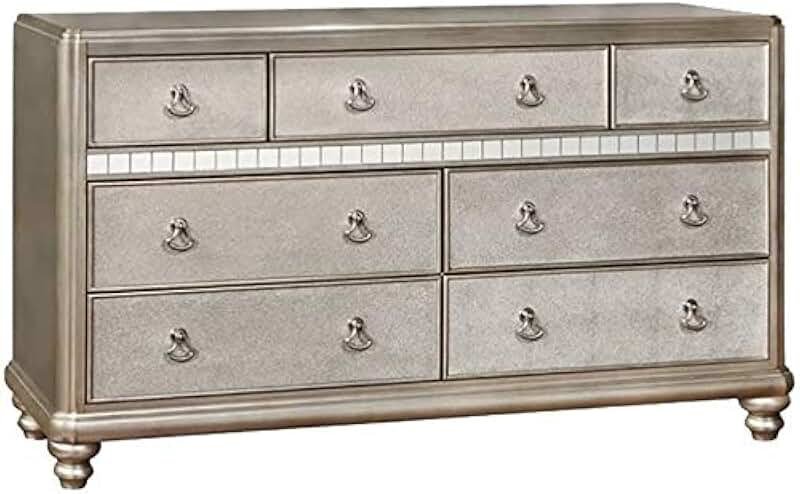 Комод с ручками ракушками