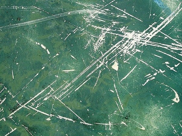 Царапины на стекле