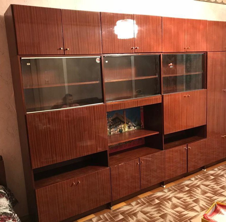 Советская стенка полированная