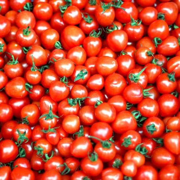 Красивые помидоры