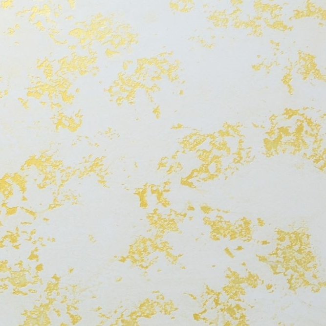 Белая декоративная штукатурка с золотой патиной