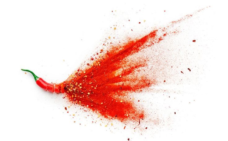 Специи на белом фоне