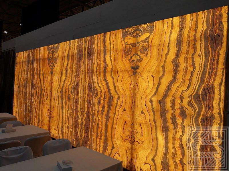 Оникс камень слэб