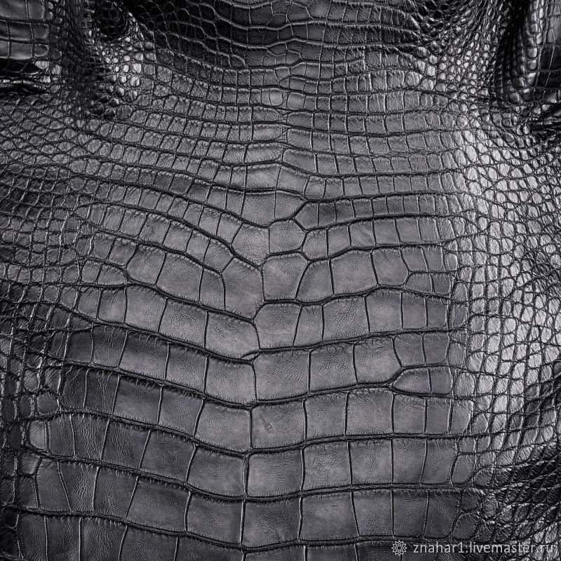Cesare Emiliano кожа крокодила черная