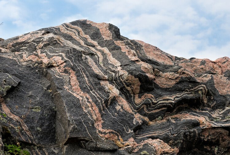 Архейские гнейсы