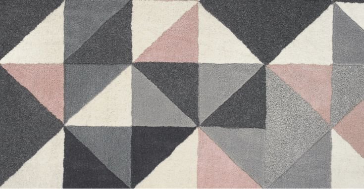 Ковер с геометрическим узором