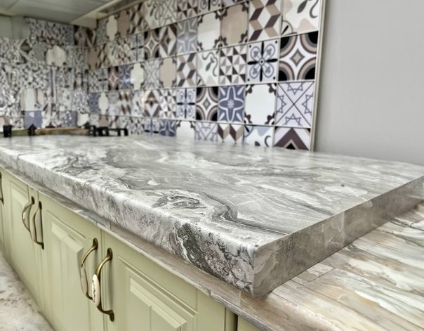 Паладина светлая столешница 3061