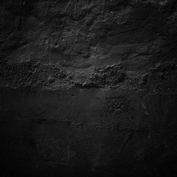 Черная стена