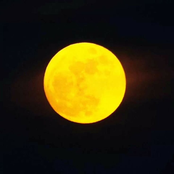 Желтая Луна