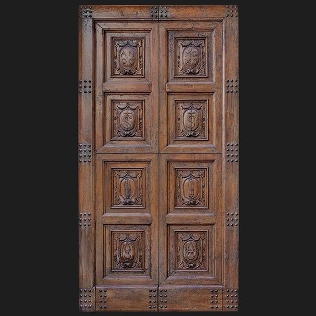 Старая дубовая дверь