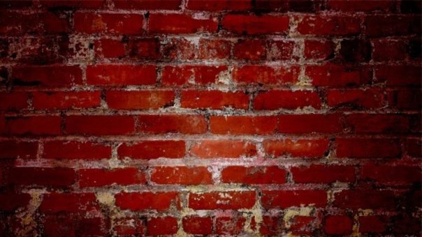 Кирпичная стена