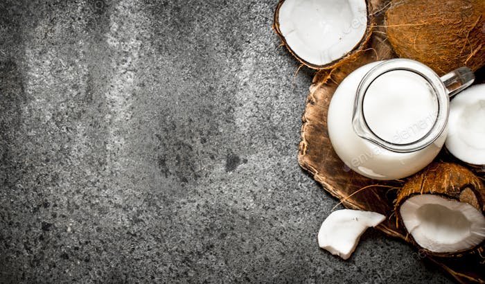Кокосовое молоко фон