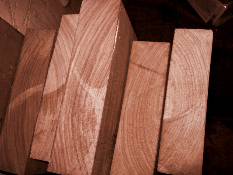 Маньчжурский орех древесина