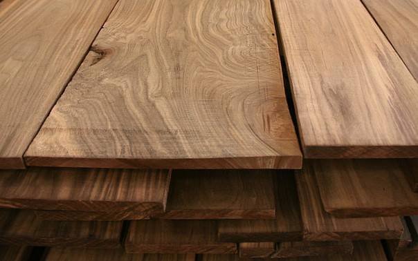 Орех американский доска обрезная