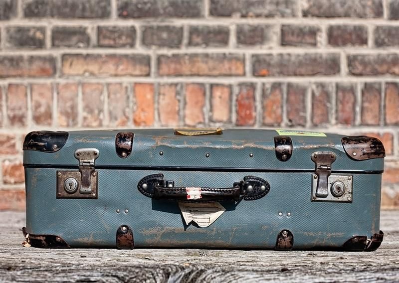 Чемодан старинный
